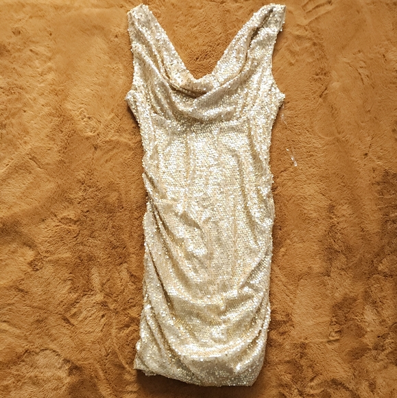 WINDSOR gold Dress - Picture 6 of 12